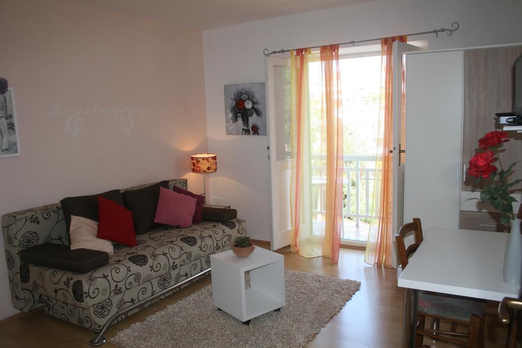 Villa Marinesa Χβαρ Εξωτερικό φωτογραφία