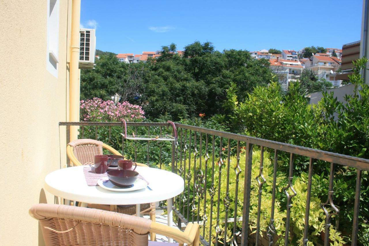 Villa Marinesa Χβαρ Εξωτερικό φωτογραφία